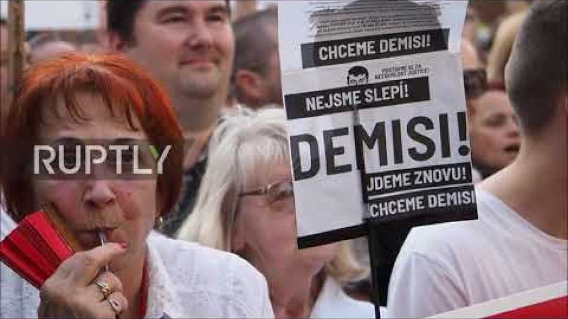 Czech Republic: 120,000 protesters gather to demand PM Babis resign in Prague