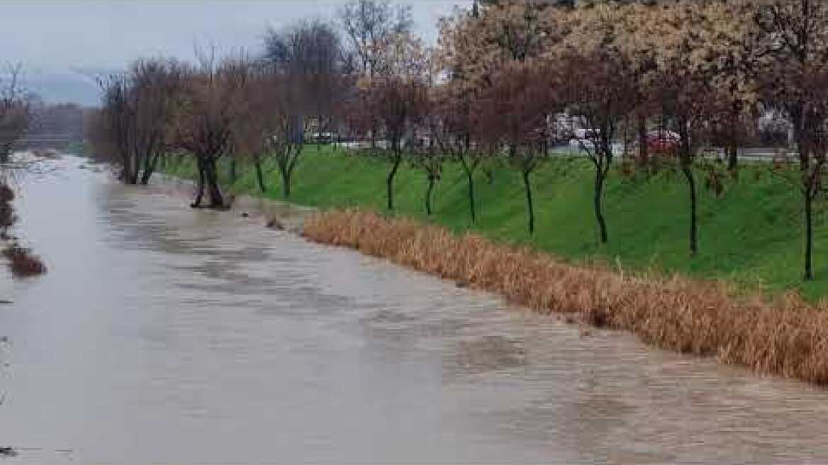 Ληθαίος-υπερχείλιση στα Τρίκαλα