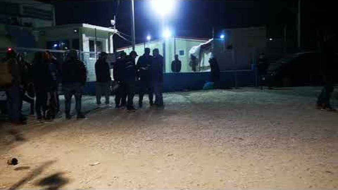 Grtimes.gr - Ολονύκτια επιχείρηση μεταφοράς προσφύγων από Διαβατά