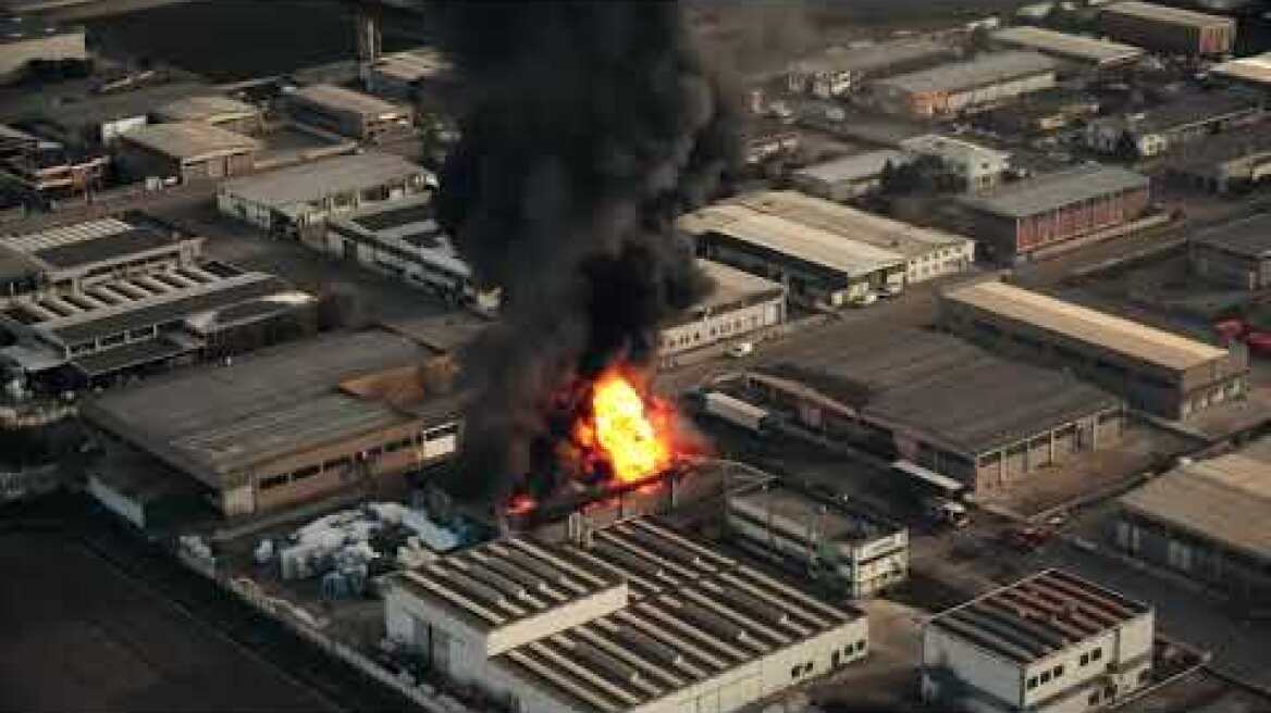 Incendio azienda a Novara