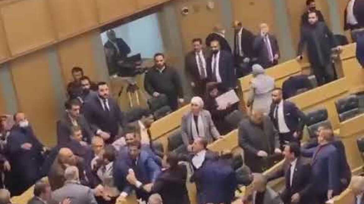 A fight and chaos in the Jordanian parliament during the discussion of constitutional amendments
