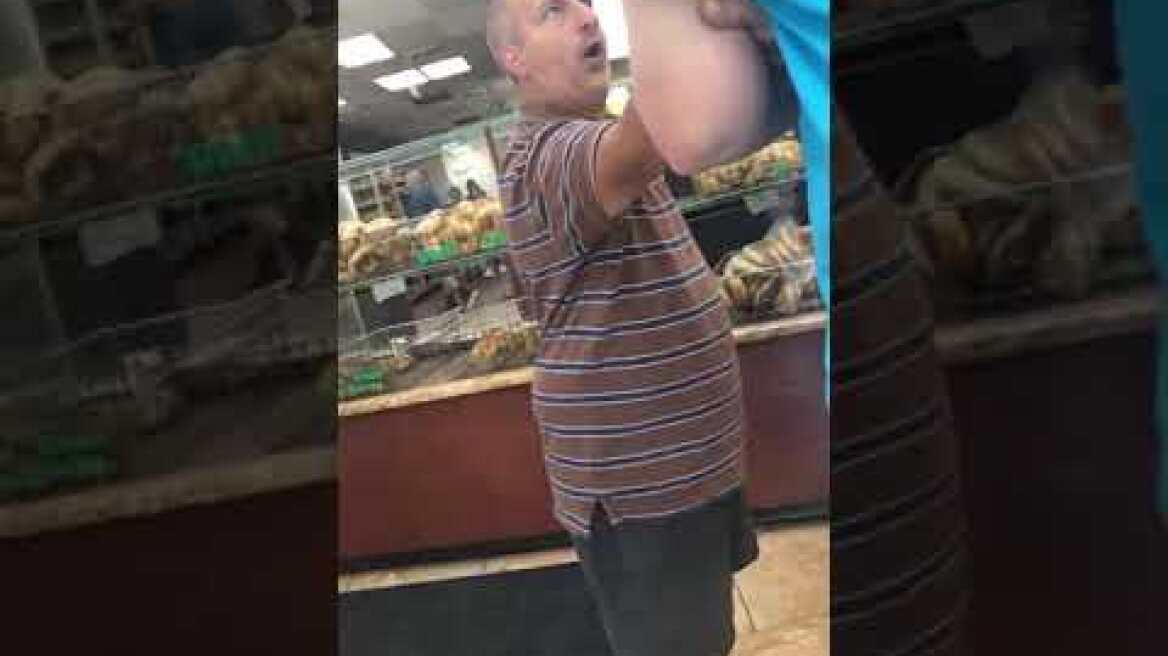Incel at Long Island Bagel Shop Goes on Tirade Against ALL Women Because He is Short Bagel Boss