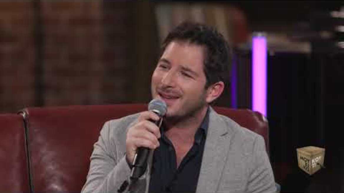 «Καρδιά κοίτα» ερμηνεύει ο Γιώργος Περρής στο «Μουσικό Κουτί» 24/2 στις 22:00 | ΕΡΤ1