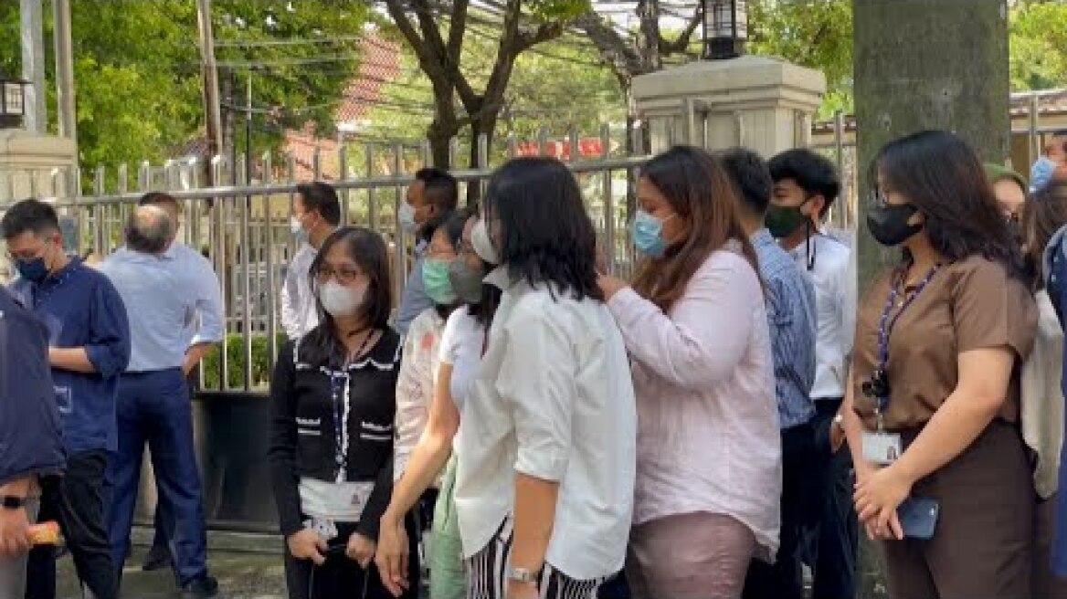 Earthquake shakes buildings in Indonesian capital