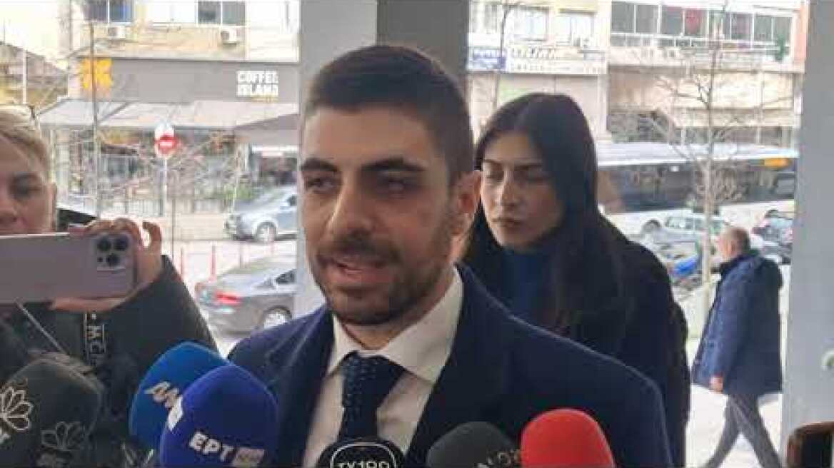 Δηλώσεις των δικηγόρων για τη δολοφονία της 41χρονης στη Θεσσαλονίκη (2)