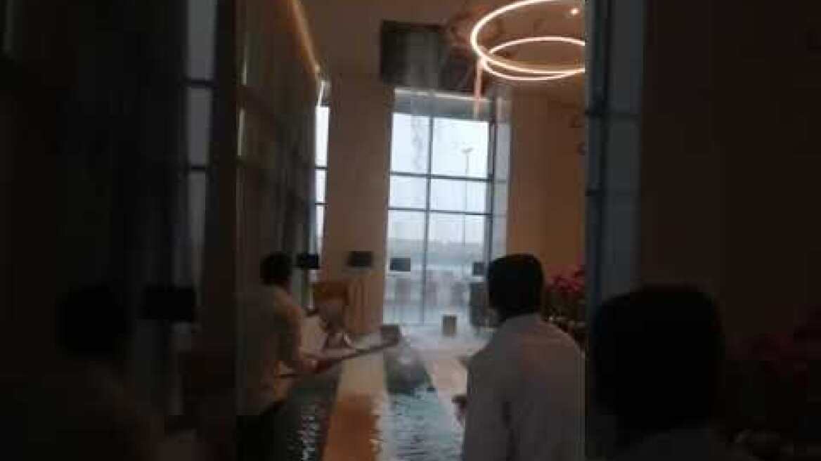 Κακοκαιρία στο Ντουμπάι (2)