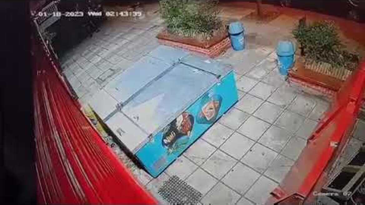 Θεσσαλονίκη: Διάρρηξη με τη μέθοδο του ριφιφί σε κατάστημα ψιλικών 2