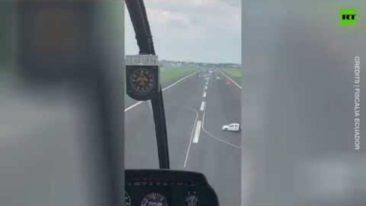 COVID19 panic | Ecuador officials block runway to stop Spanish plane landing