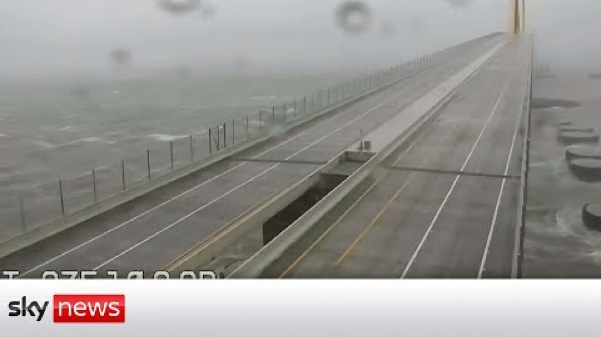 Watch live:  Sunshine Skyway over Tampa Bay as Hurricane Ian heads towards Florida coast