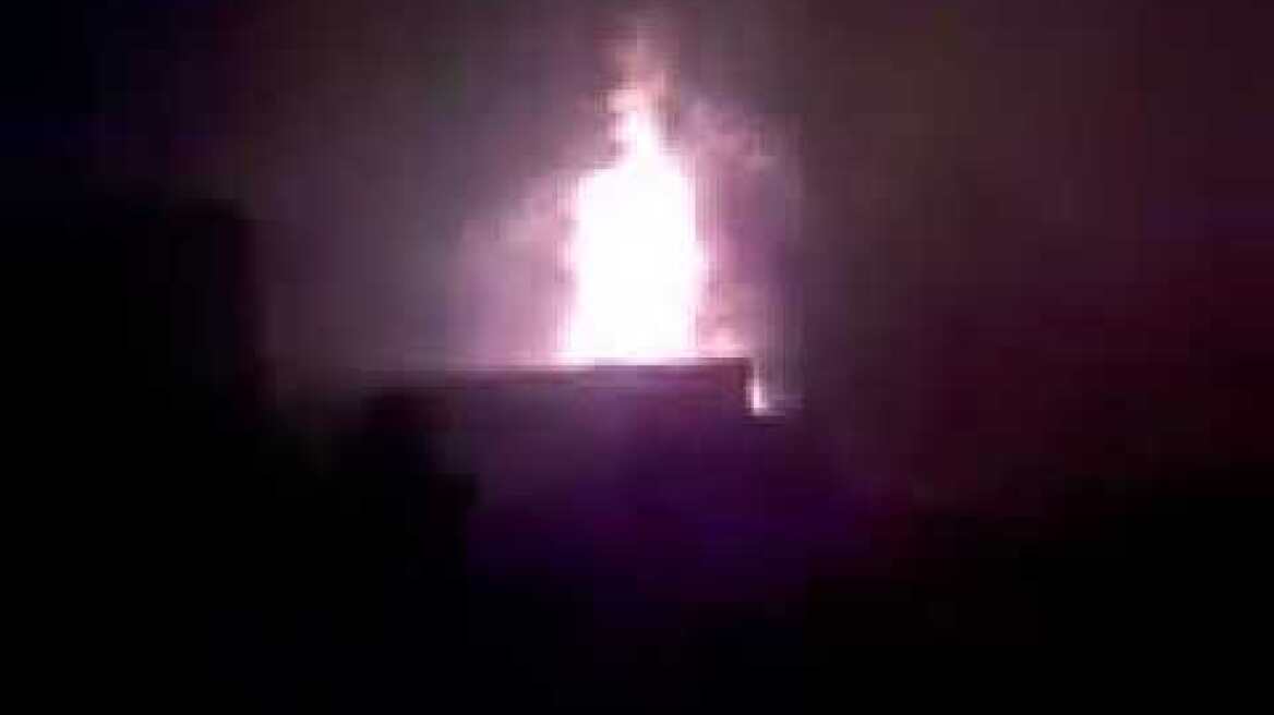 Έκρηξη στο Μαρί1