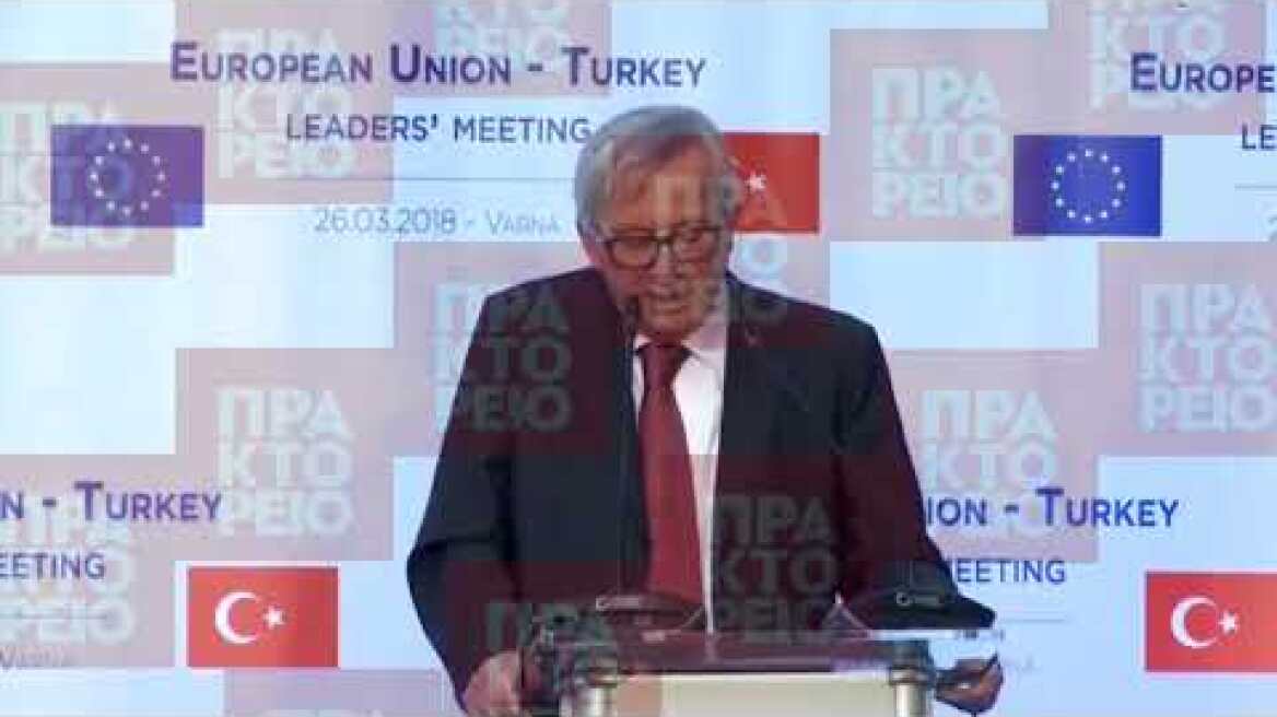 Ζ.Κ. Γιούνκερ: Η Τουρκία να «επανεξετάσει» το ζήτημα της κράτησης των Ελλήνων στρατιωτικών