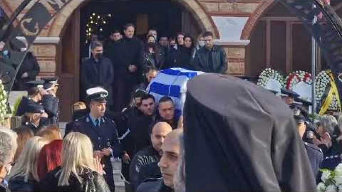 Θεσσαλονίκη: Τελευταίο «αντίο» στον 32χρονο αστυνομικό (1)