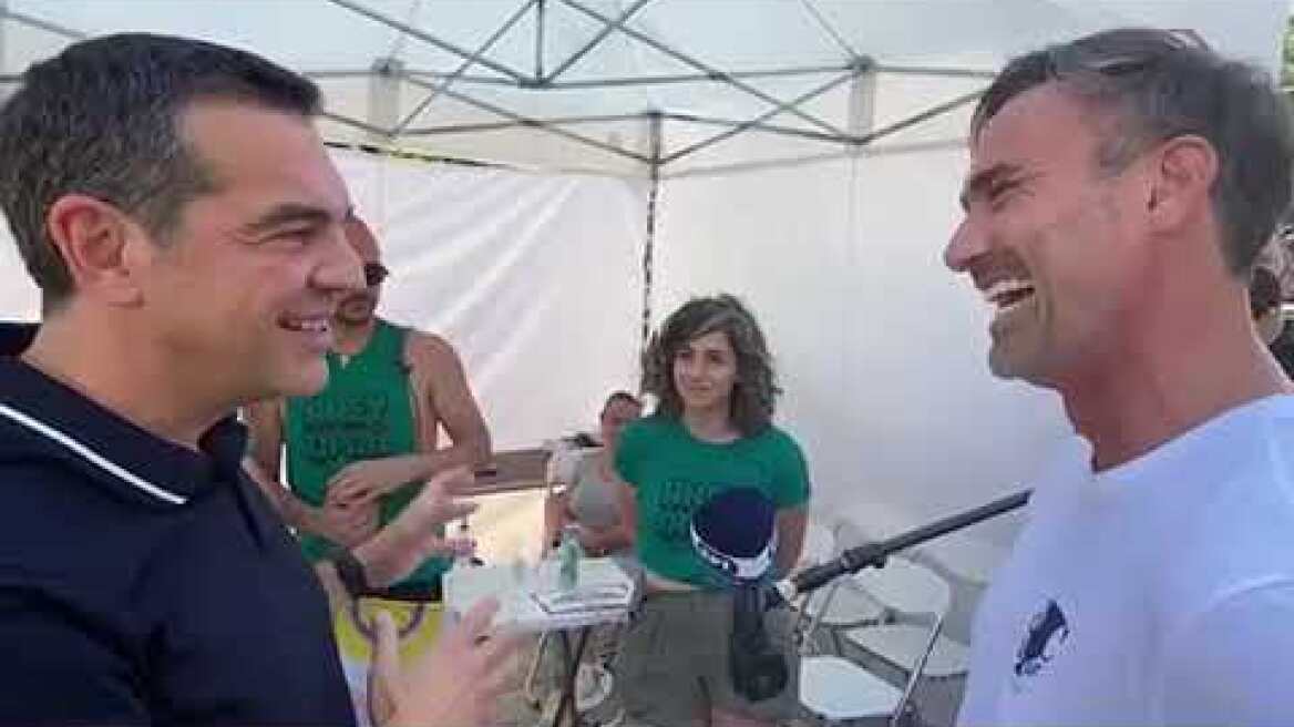 Διάλογος Τσίπρα- Καπουτζίδη στο Athens Pride 2