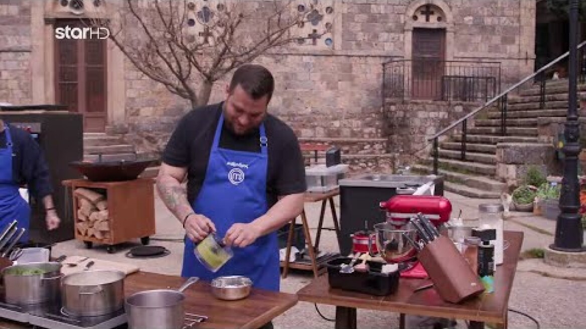 MasterChef 2023 | Ο Αλέξανδρος βράζει λαχανικά για τον γιο του Λεωνίδα Κουτσόπουλου, Κίμωνα!