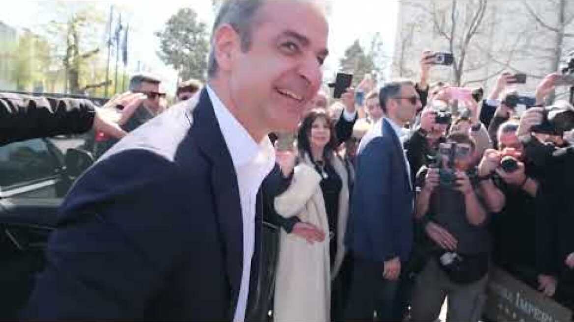 Επίσκεψη του Κυριάκου Μητσοάκη στην 110 πτέρυγα μάχης και είσοδος στο προσυνέδριο 1