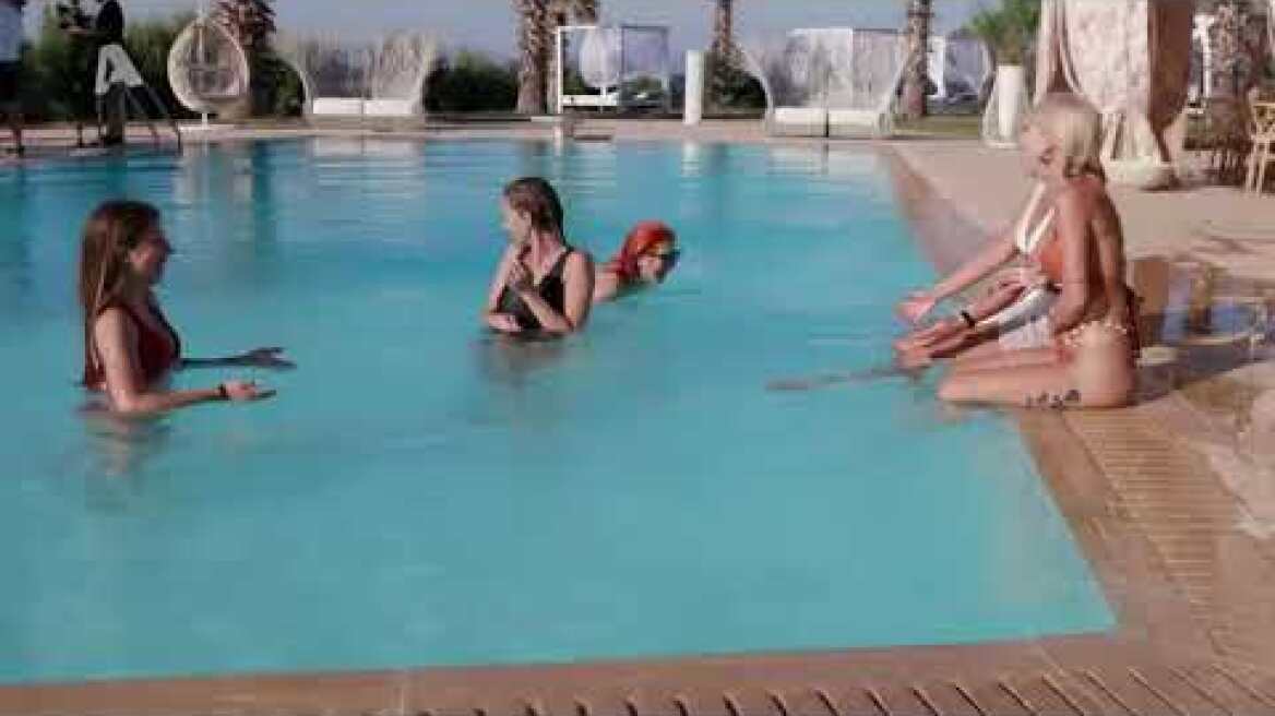 Εσείς σε ποιο νησί πήγατε φέτος; Απόψε στις 22:00 το The Bachelor θα σας ταξιδέψει!