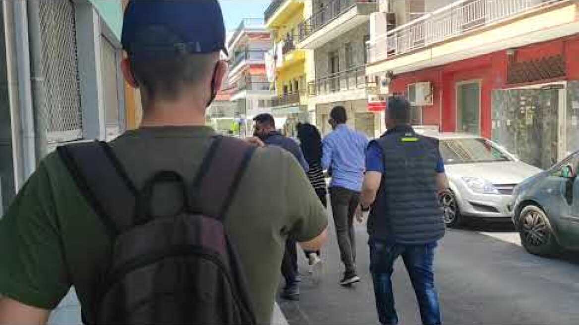 ThessToday.gr - Πολίτης φωνάζει στον Τσίπρα «Προδότη, αλήτη, η Μακεδονία είναι Ελληνική»