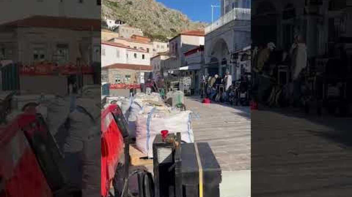 Έφτασε στην Ύδρα ο Μπραντ Πιτ για τα γυρίσματα της ταινίας του, σε ρυθμούς Χόλιγουντ το νησί (2)