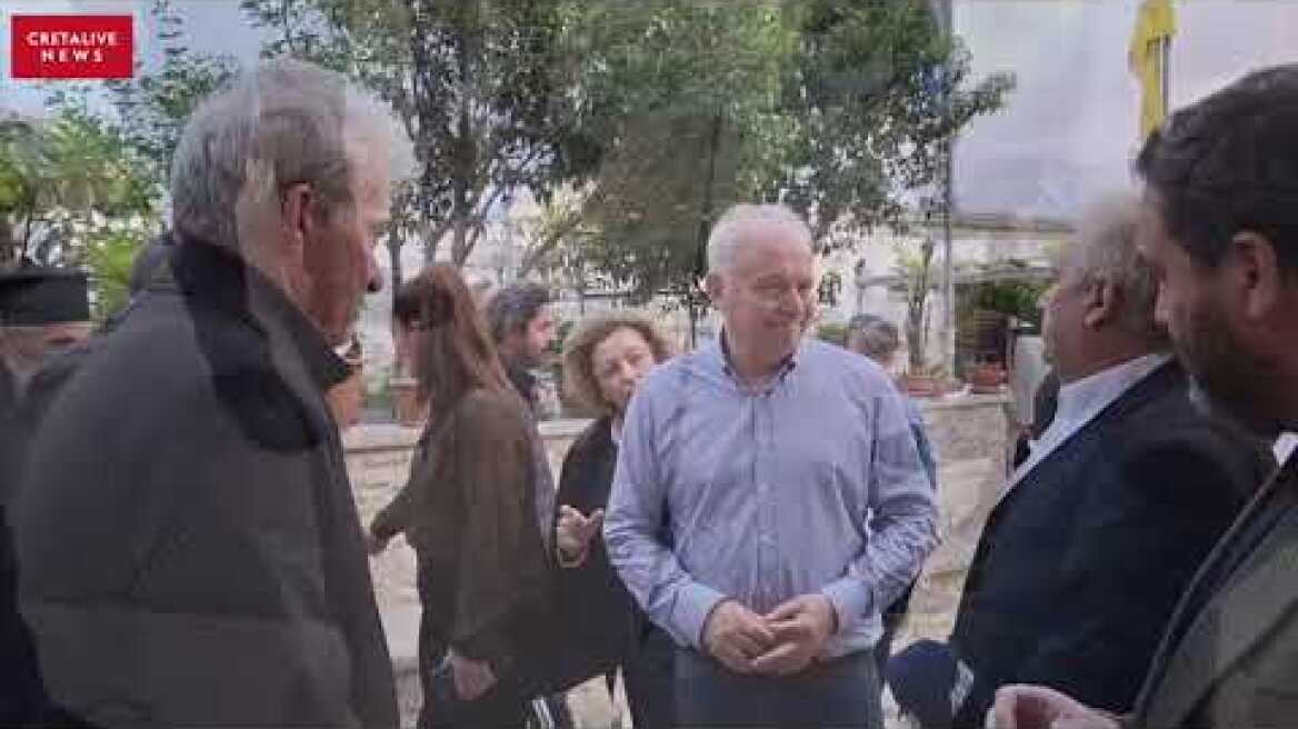 Στις Βούτες Ε  Λέκκας για τις ρηγματώσεις που εμφανίστηκαν και προκαλούν ανησυχία