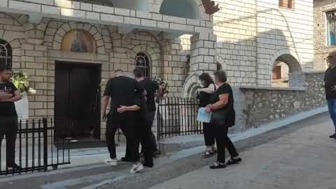 Κηδεία Αμφιλοχία