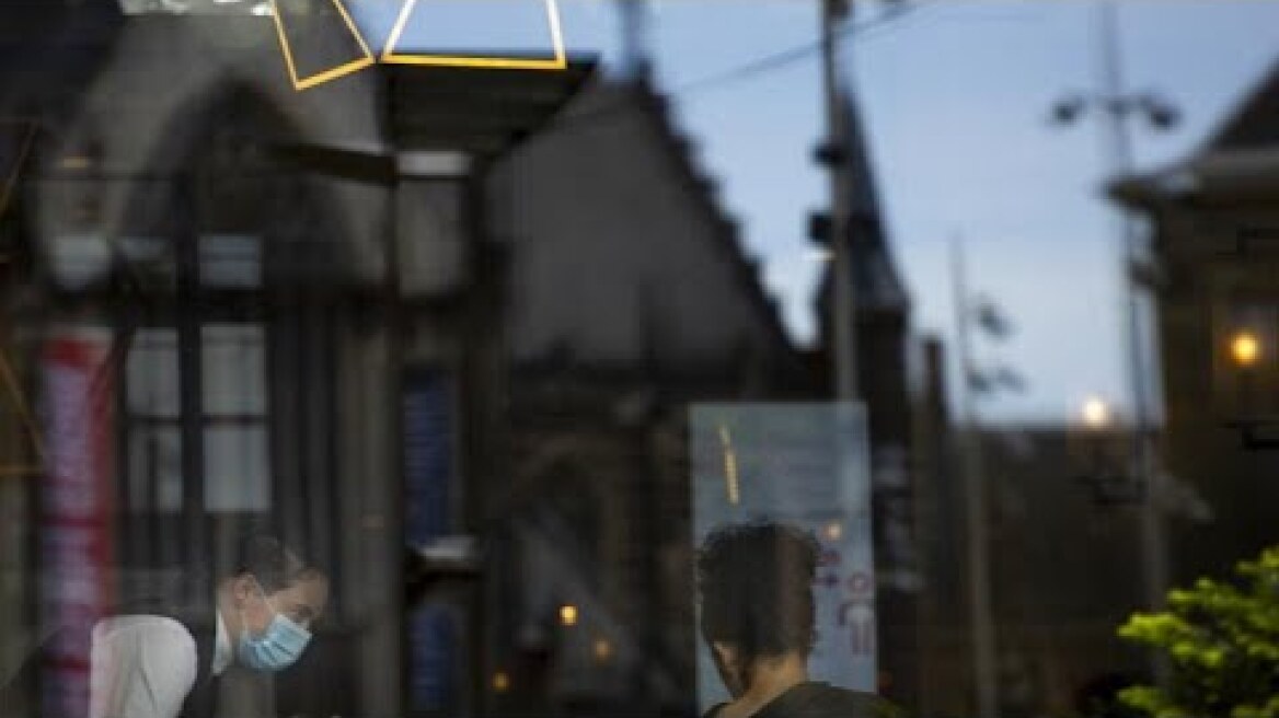 Bars and restaurants to shut as Netherlands goes into partial lockdown