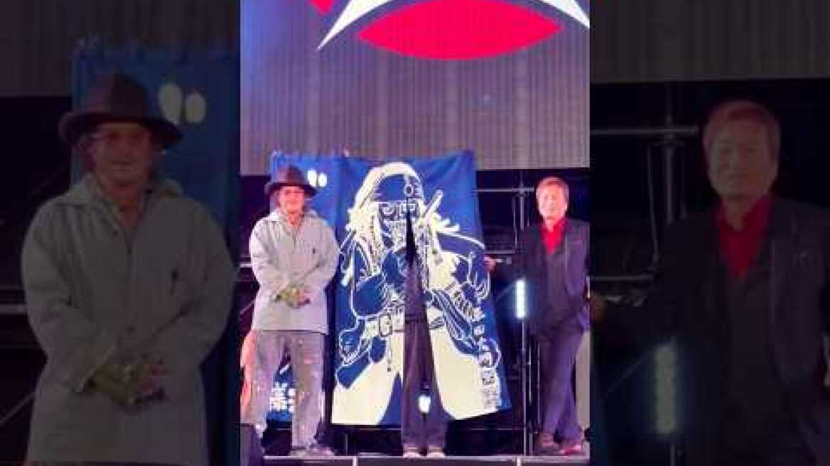 Oda gifted Johnny Depp a drawn Jack Sparrow illustration at Japan Comic Con 2025 #onepiece #anime