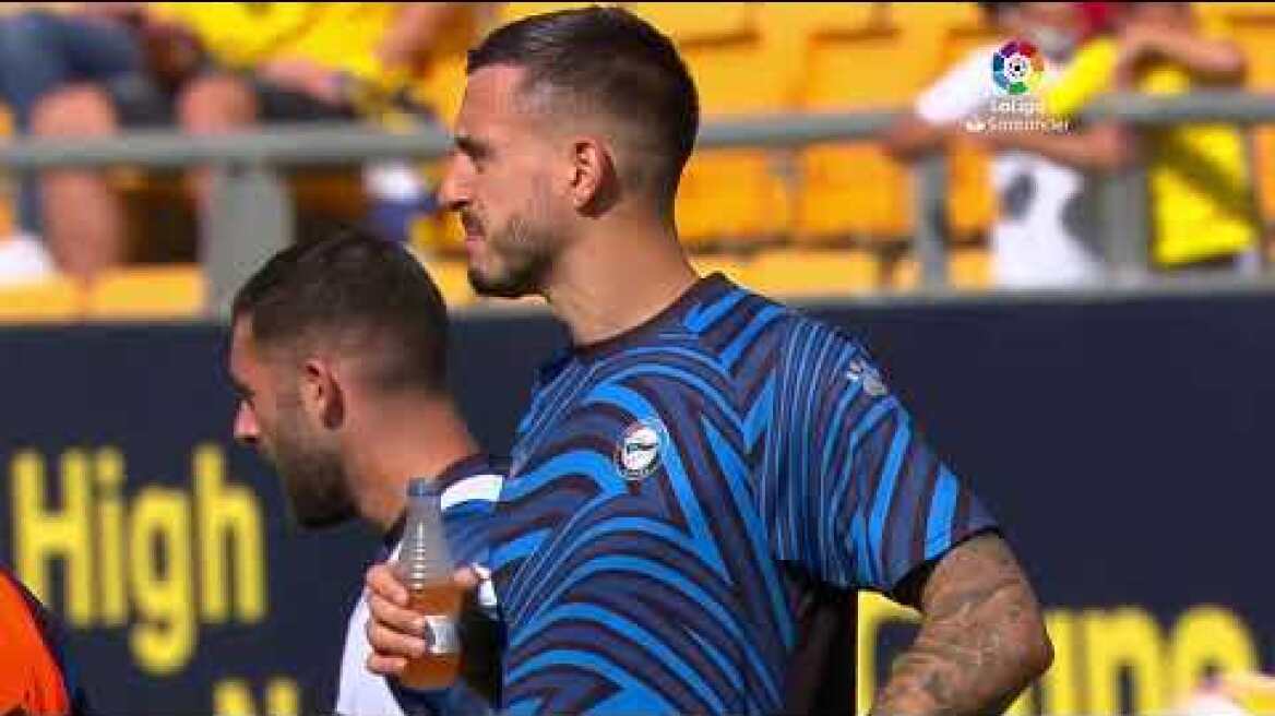 Calentamiento Cádiz CF vs Deportivo Alavés