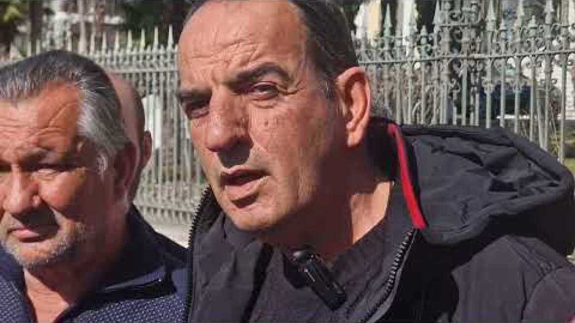 Ολοκληρώθηκε η συνάντηση του Μιχάλη Χρυσοχοΐδη με τους εκπροσώπους των αγροτικών μπλόκων