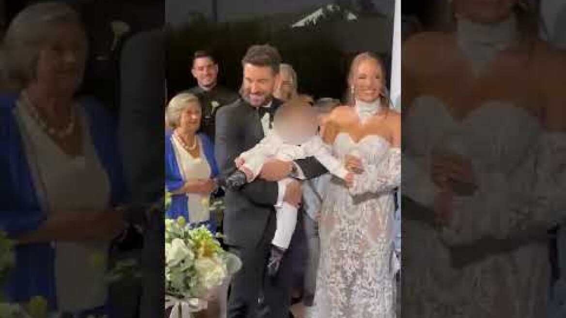 Η βάφτιση του γιου του Γιώργου Λιβάνη και της Ανδρομάχης