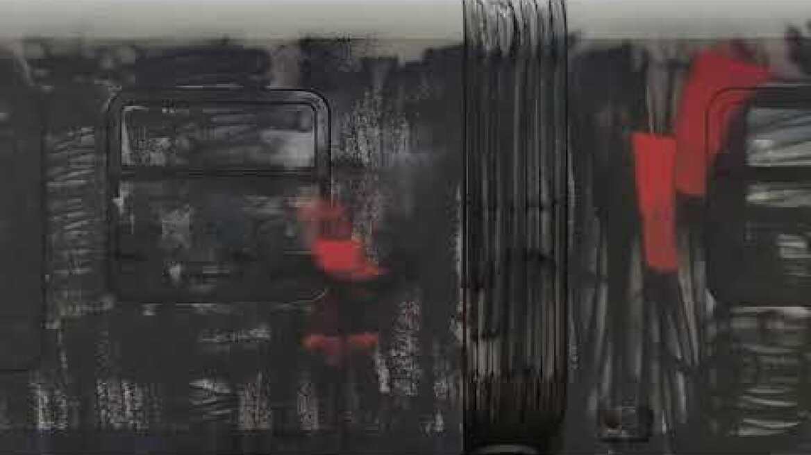 THESSTODAY.GR - Παρέμβαση με μαύρη μπογιά στα βαγόνια του ΟΣΕ Θεσ/νικης για την τραγωδία στα Τέμπη