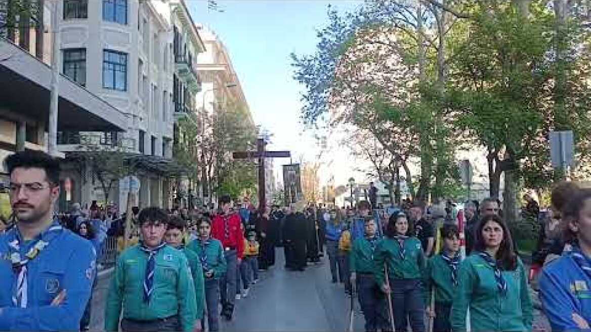 Η περιφορά του Επιταφίου του Αγίου Μηνά