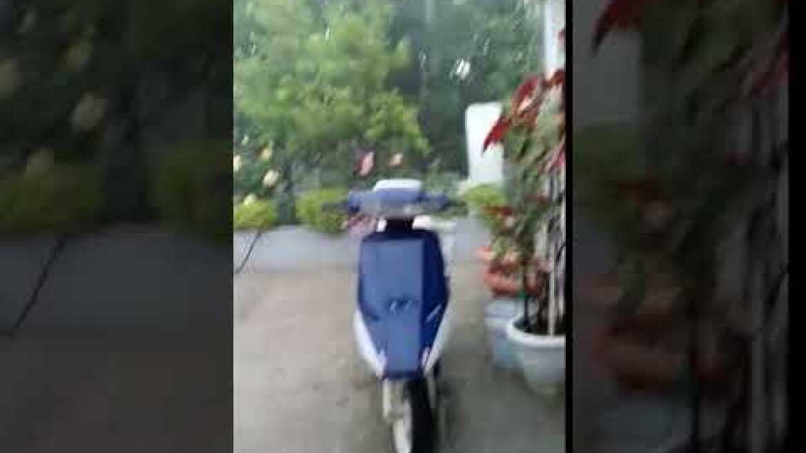 Χαλάζι στον Άγιο Χαράλαμπο Φαρσάλων