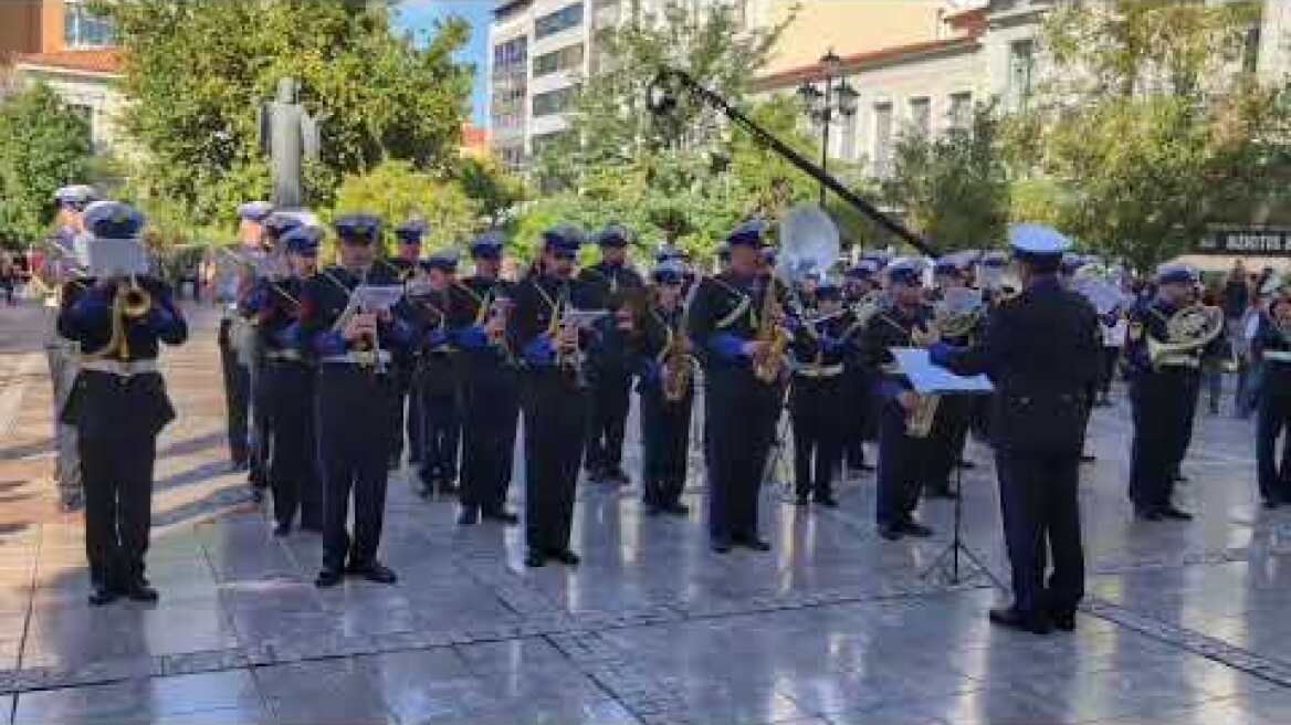 Το τελευταίο αντίο στον Διονύση Σαββόπουλο (3)