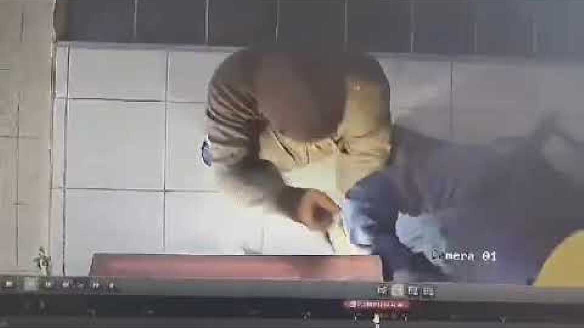 Απόπειρα διάρρηξης αυτόματου πωλητή στη Θεσσαλονίκη