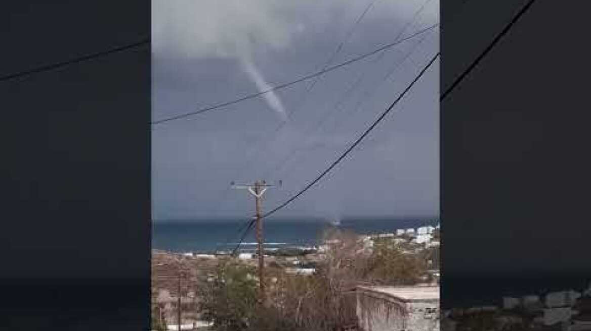 Υδροσιφωνας στην Τήνο