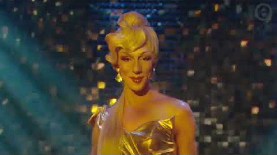 Μαλλιά-κουβάρια για το σποτ της Pantene