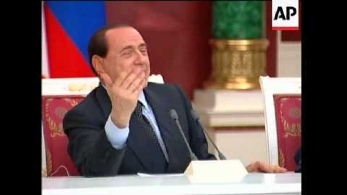 Berlusconi comments on 'even tanned' Obama during Russia visit