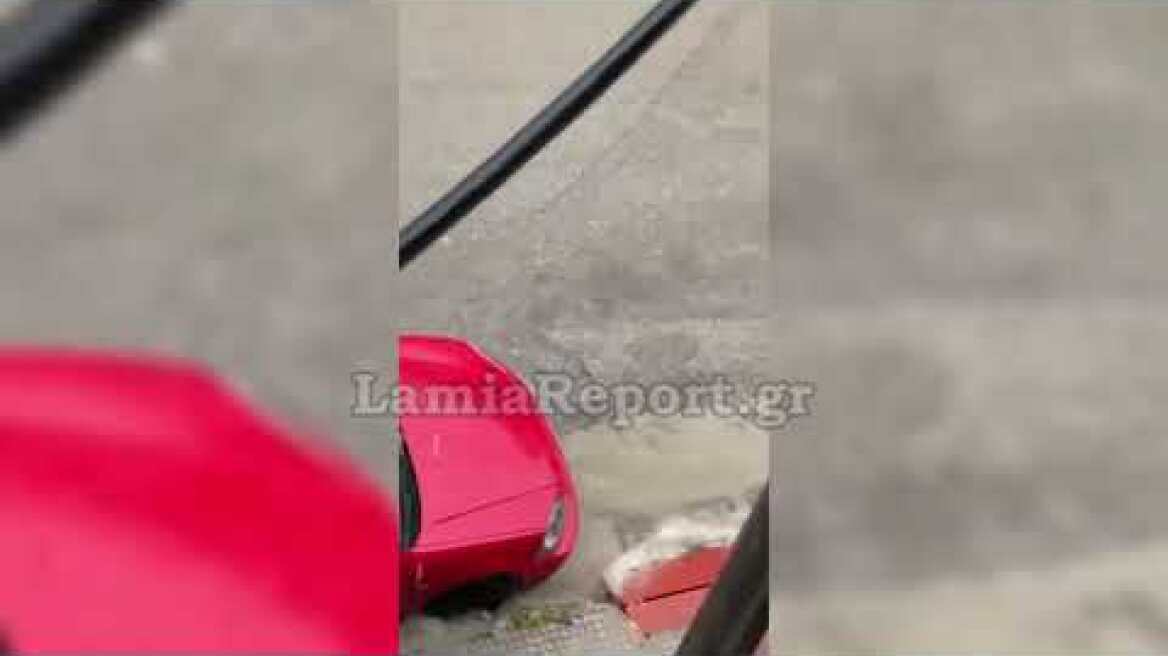 LamiaReport.gr: Ποτάμι η οδός Υψηλάντη