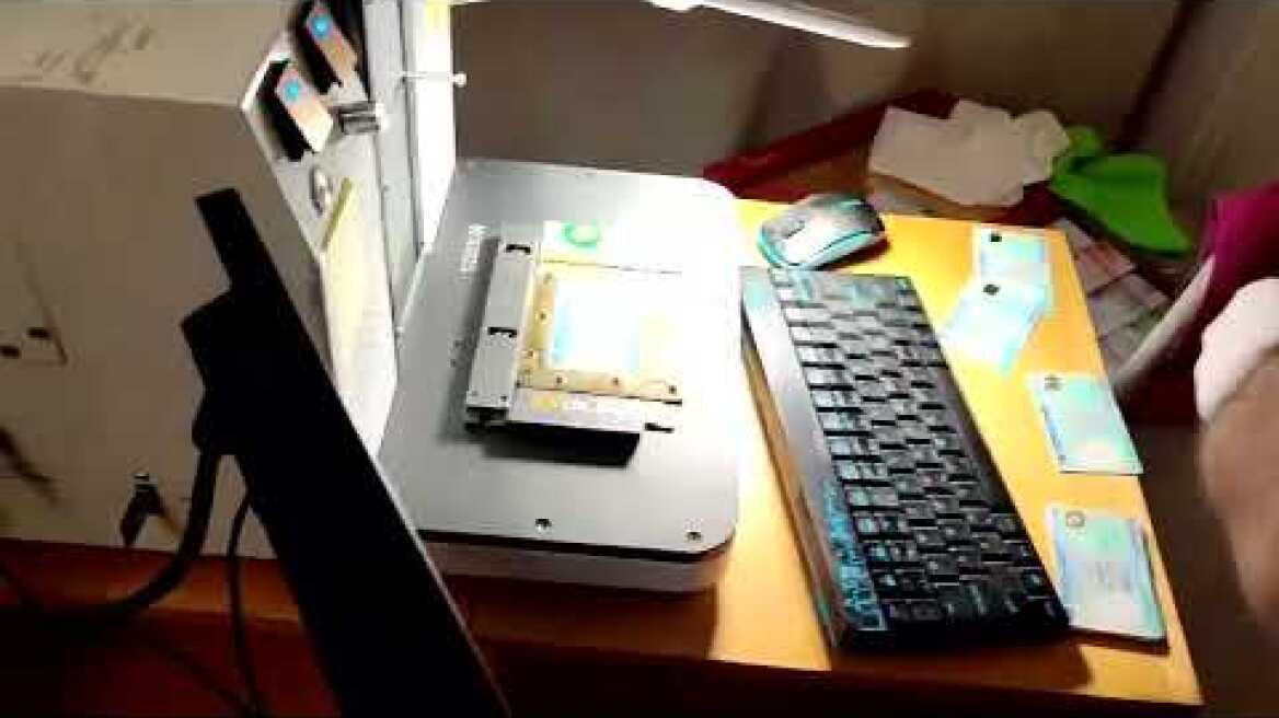 Εξαρθρώθηκε κύκλωμα παράνομης διακίνησης μεταναστών και πλαστογραφίας ταξιδιωτικών εγγράφων