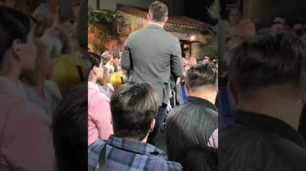 Ο Κασσελάκης εγκαινιάζει τα γραφεία στον Ταύρο (2)