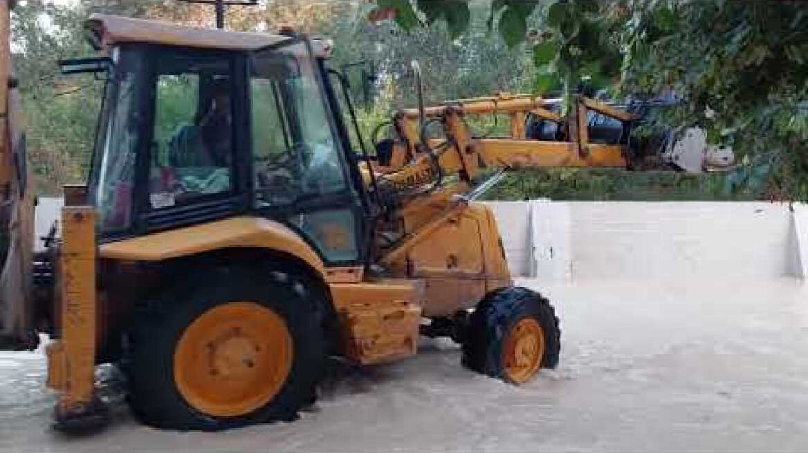 Επιχείρηση σε παραποτάμιο δρόμο του Πηνειού, στη συνοικία των Αμπελοκήπων