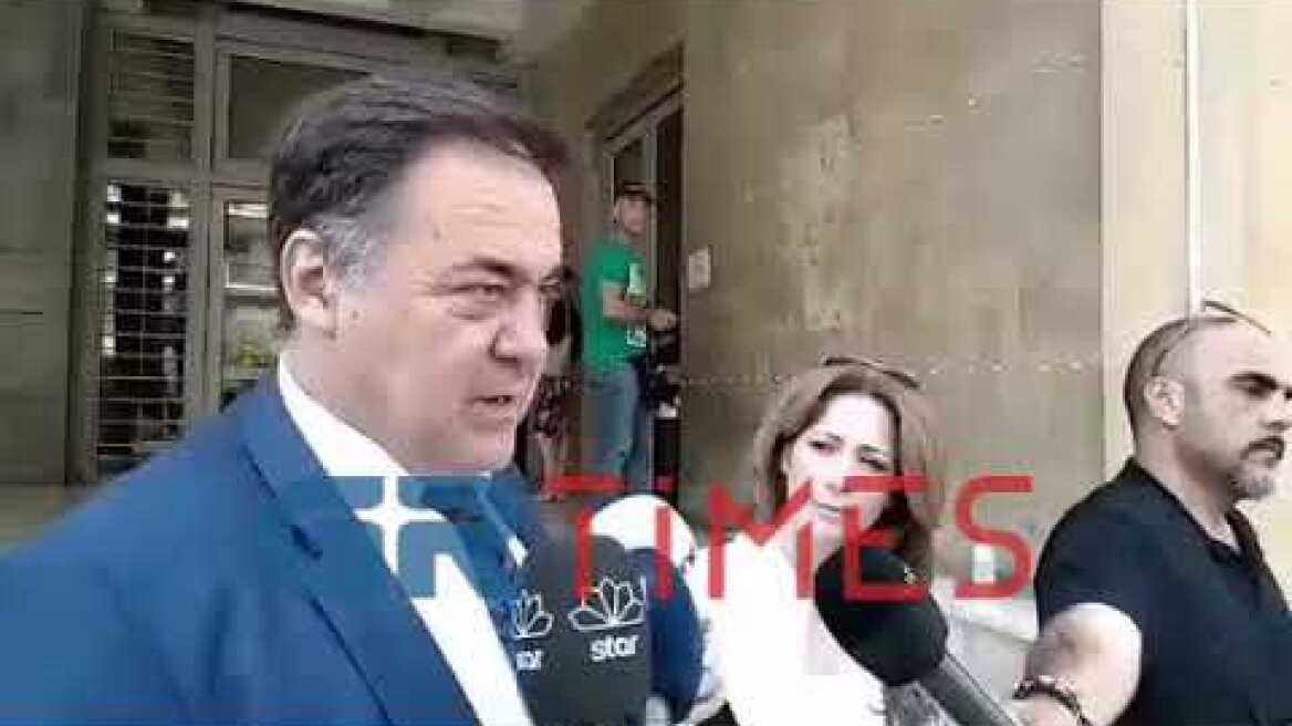 Χ. Αποστολίδης δικηγόρος πρώην συζύγου της κοκκινομάλλας