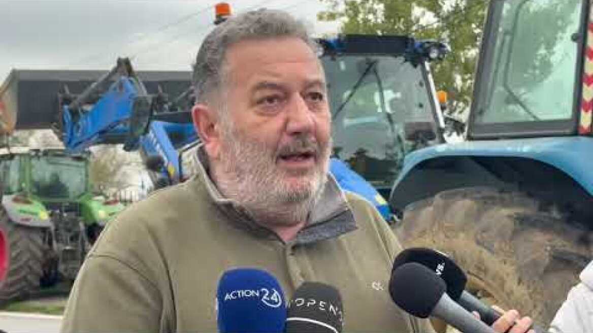 Μπλόκο από τους αγρότες στα Πράσινα Φανάρια (2)