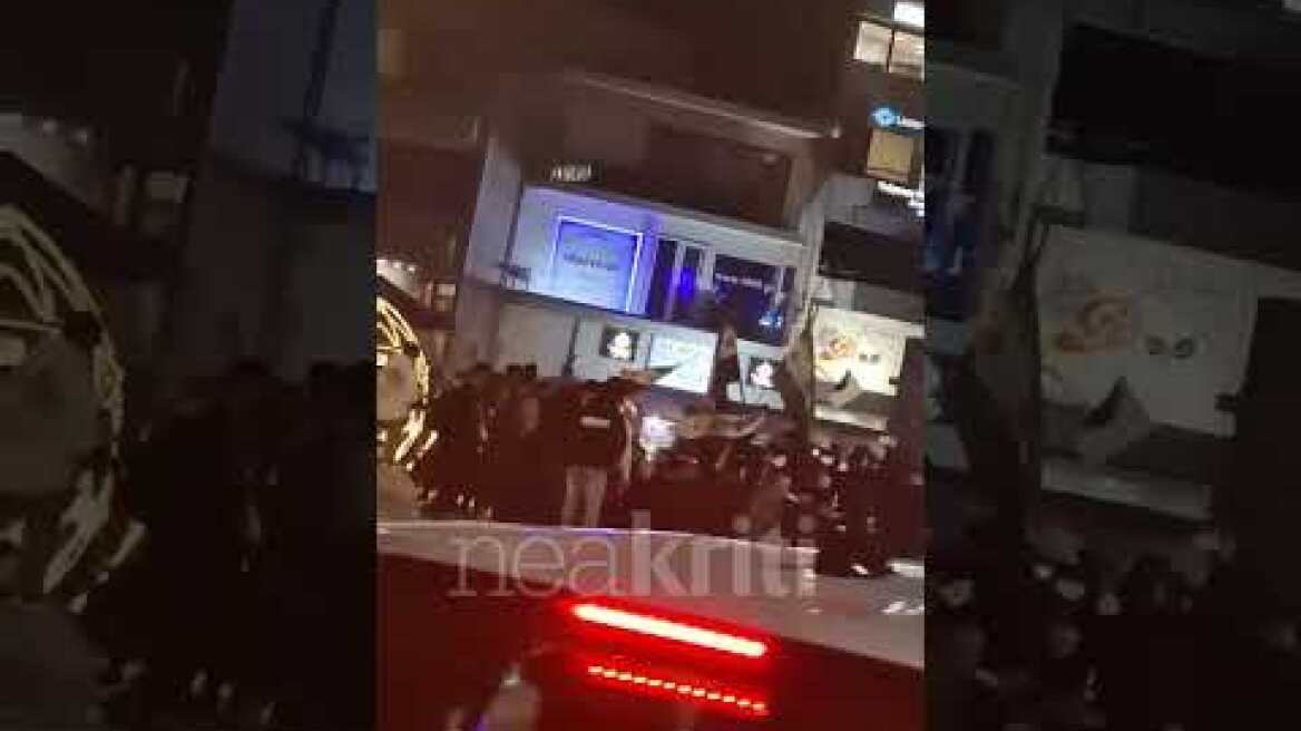 Πανηγυρισμοί στην Πλατεία Ελευθερίας για την επέτειο από την πτώση της Ασάντ