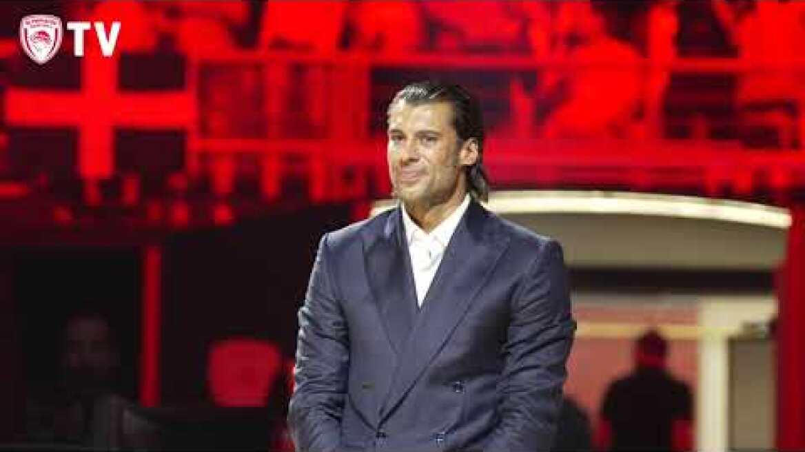 Α Moment to Remember: Η παρακάμερα