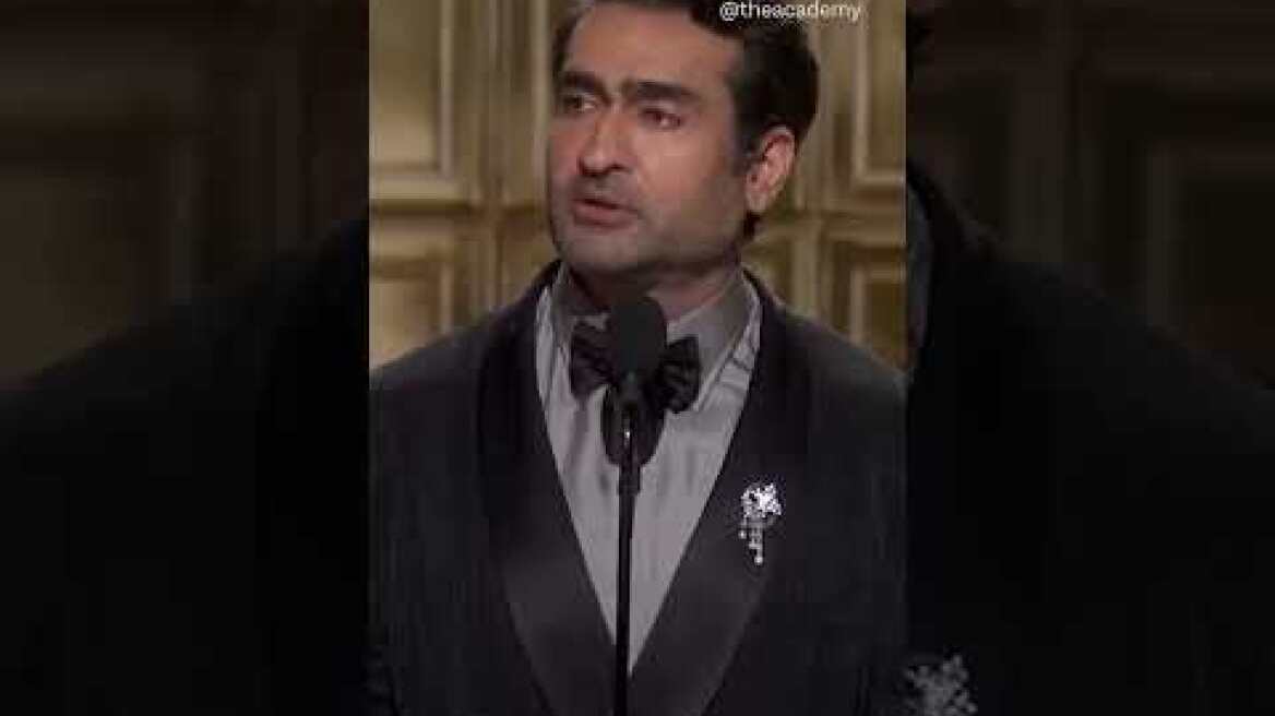 Kumail Nanjiani presented the award for Best Live Action Short — the seventh tie in Oscar history 🎬