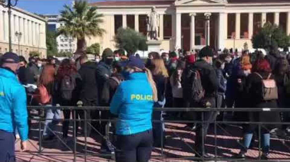 Βίντεο προπύλαια