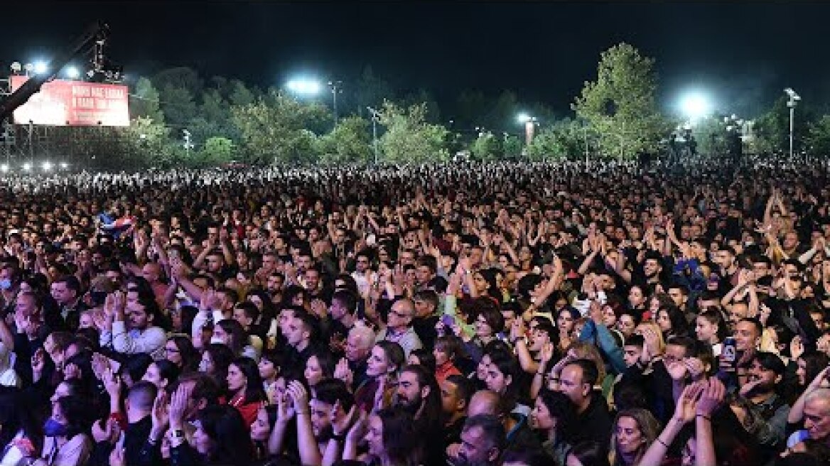 48ο Φεστιβάλ ΚΝΕ - Οδηγητή: Βασίλης Παπακωνσταντίνου