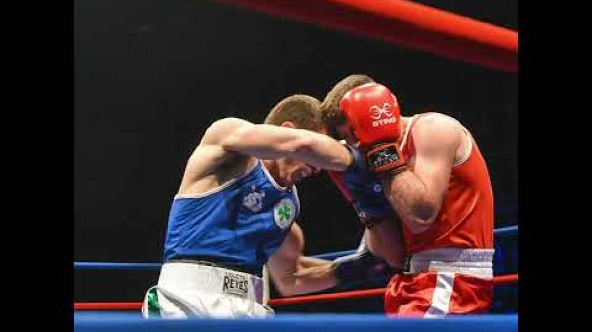 Ξύλο μέχρι τελικής πτώσεως στο κλειστό του Tae Kwon Do