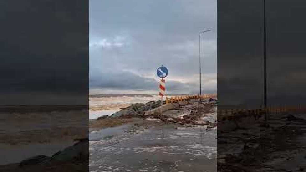 Εικόνες καταστροφής στον Αγιόκαμπο (2)